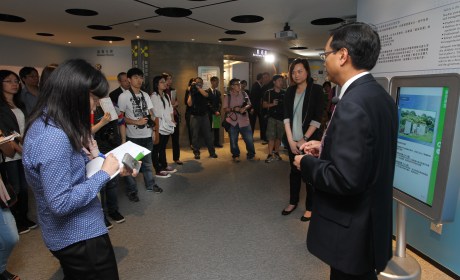 Chan Siu Hung opens CLP knowledge centre (CLP) 460x280.jpg