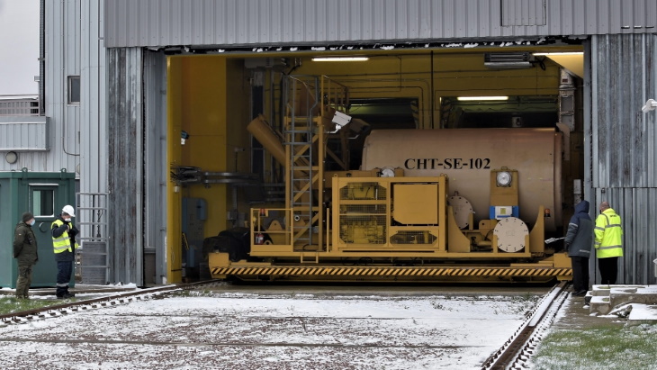 First assemblies loaded into new Chernobyl used fuel store