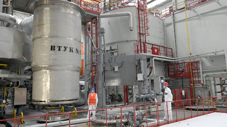 Beloyarsk BN-800 fast reactor running on MOX
