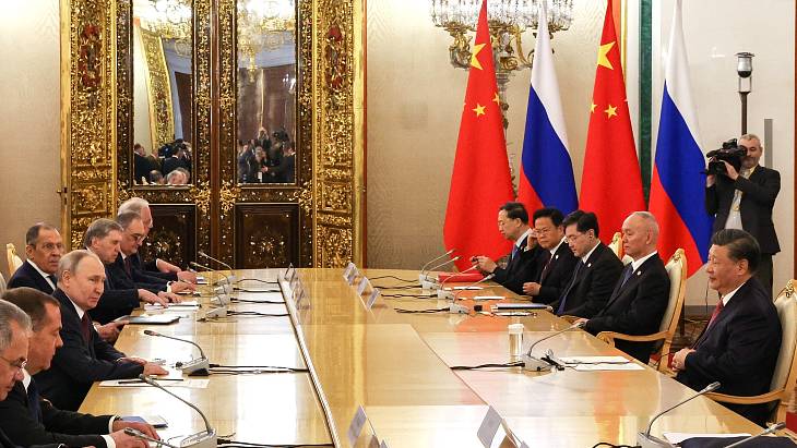 China und Russland unterzeichnen Kooperationsabkommen für schnelle Neutronenreaktoren: Nuklearpolitik
