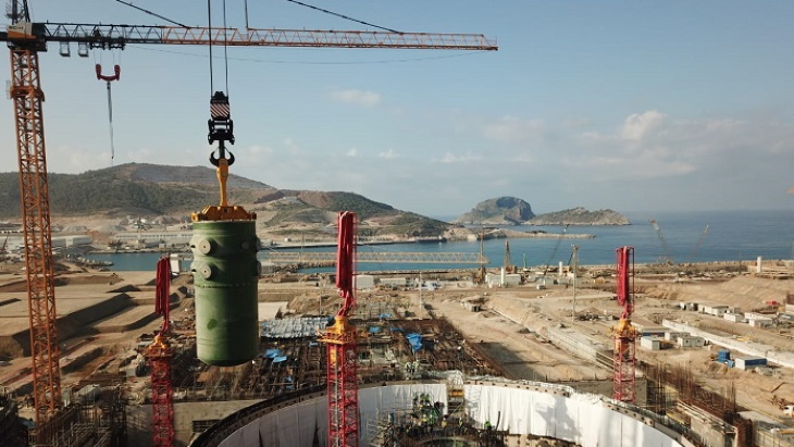 Reactor vessel installed at first Turkish unit