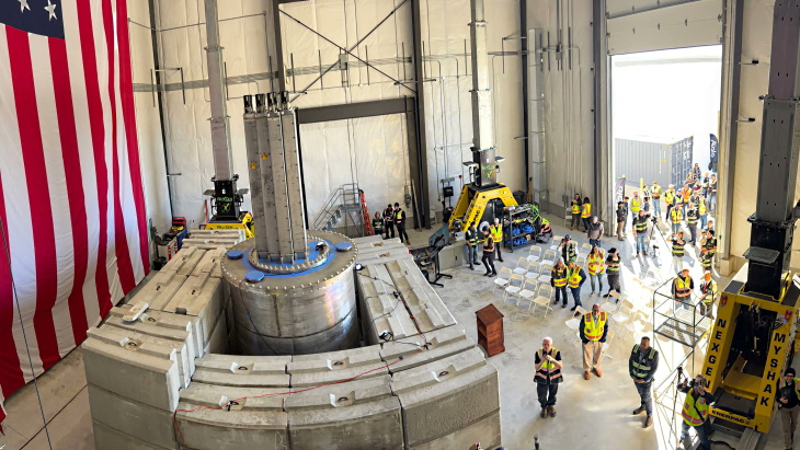 Aalo completes assembly of experimental reactor