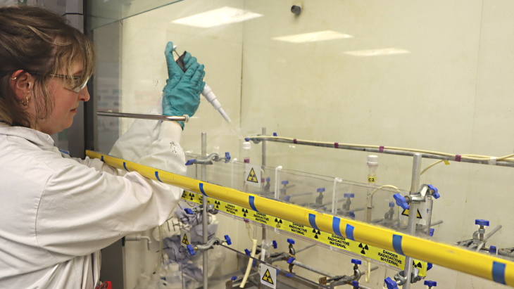 UK aims for cancer treatments from reprocessed uranium