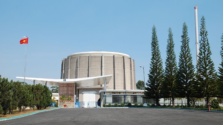 Nuclear fuel delivery for Vietnam research reactor