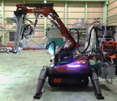 Fukushima Daiichi 2 cleanup robot (Tepco) 380x328