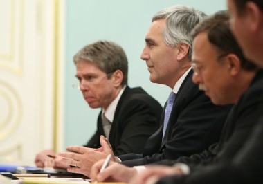 Loescher during Putin meeting (Alexsey Druginyn, STF)