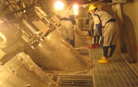 Visual inspection of main steam isolation valve at Fukushima Daini 4 (Tepco) 460x290